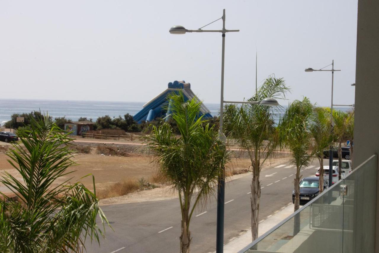Apartamento en primera línea  Torrox Exterior foto