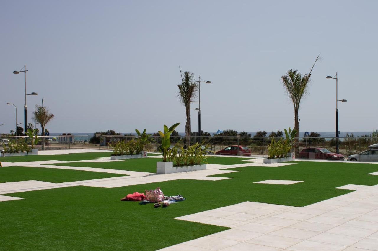 Apartamento en primera línea  Torrox Exterior foto