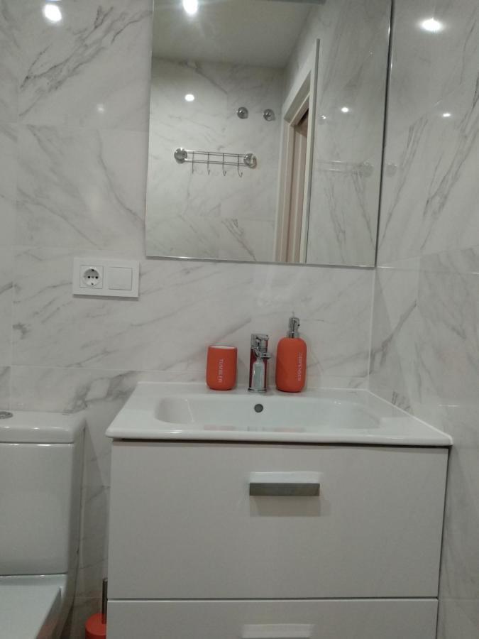Apartamento en primera línea  Torrox Exterior foto